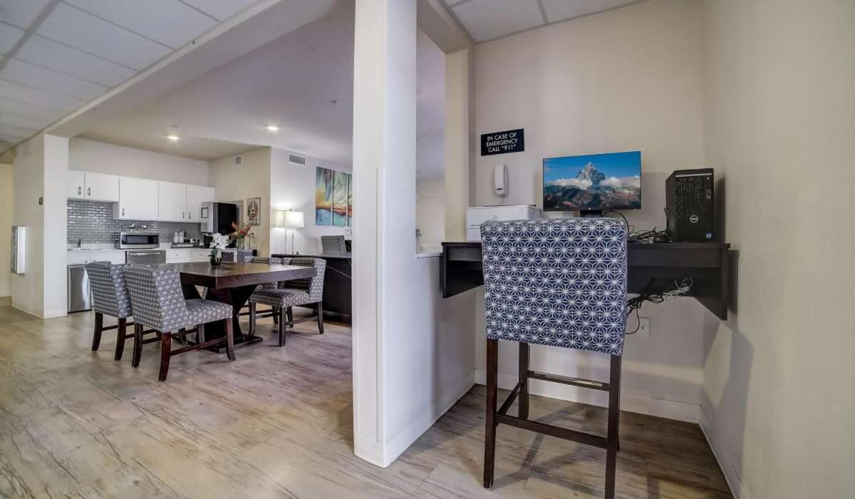 Apartment Simplicity 1306 I Comfy & Modern 2bd Apt! San Antonio